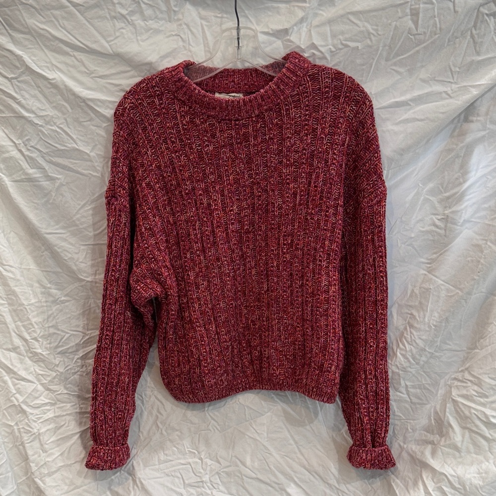 Universal Thread Burgundy Crew Neck Sweater